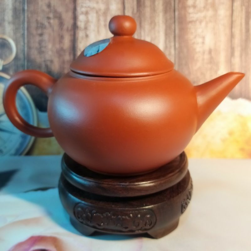 宜興紫砂 宜興紫砂壺80年代一廠綠標孔雀壺價錢私訊, 哩哩扣扣, 其他在旋轉拍賣