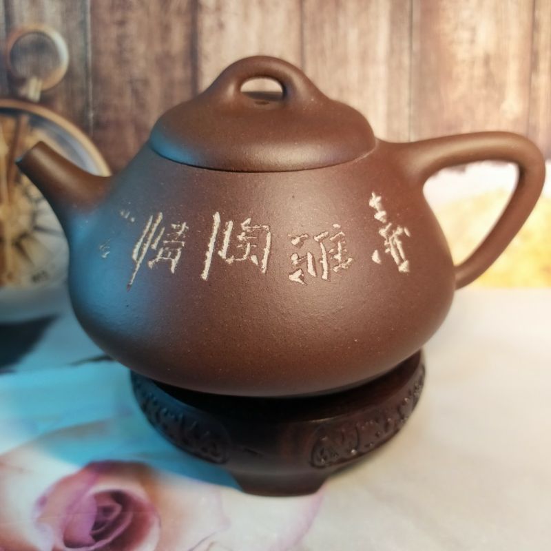 中国古美術・原鉱段泥石瓢紫砂壺・蓋款：顧景舟・紫砂壺・段泥・急須