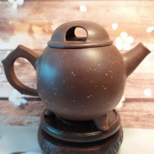 宜興紫砂 宜興紫砂壺朱泥菱花壺380CC